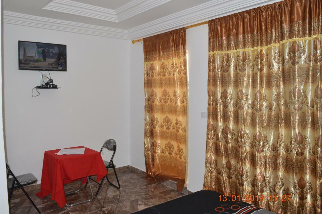 Sukuta Nema Guest House Banjul Luaran gambar