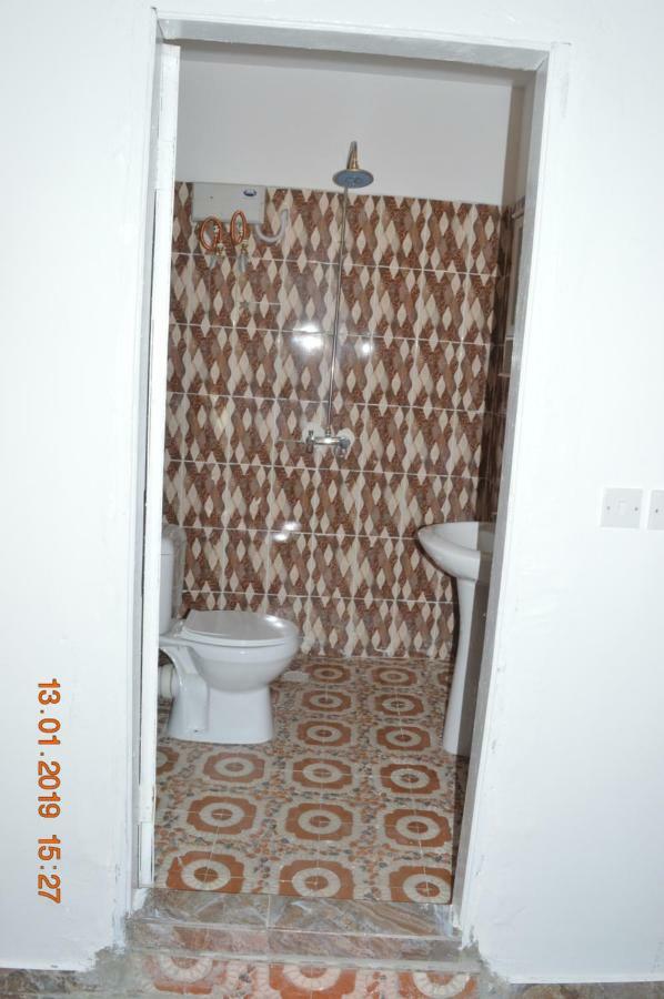 Sukuta Nema Guest House Banjul Luaran gambar